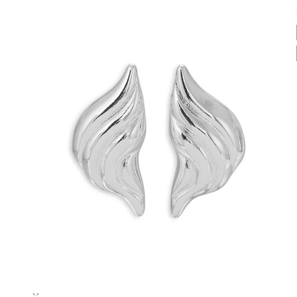 Heaven Mayhem Jewelry - Heaven Mayhem Womens Silver Plated Brass Croissant Earrings